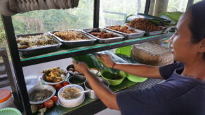 Nasi Jinggo, kuliner tradisional Bali dengan sejumlah fakta unik